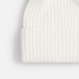 Шапка Yong, белая